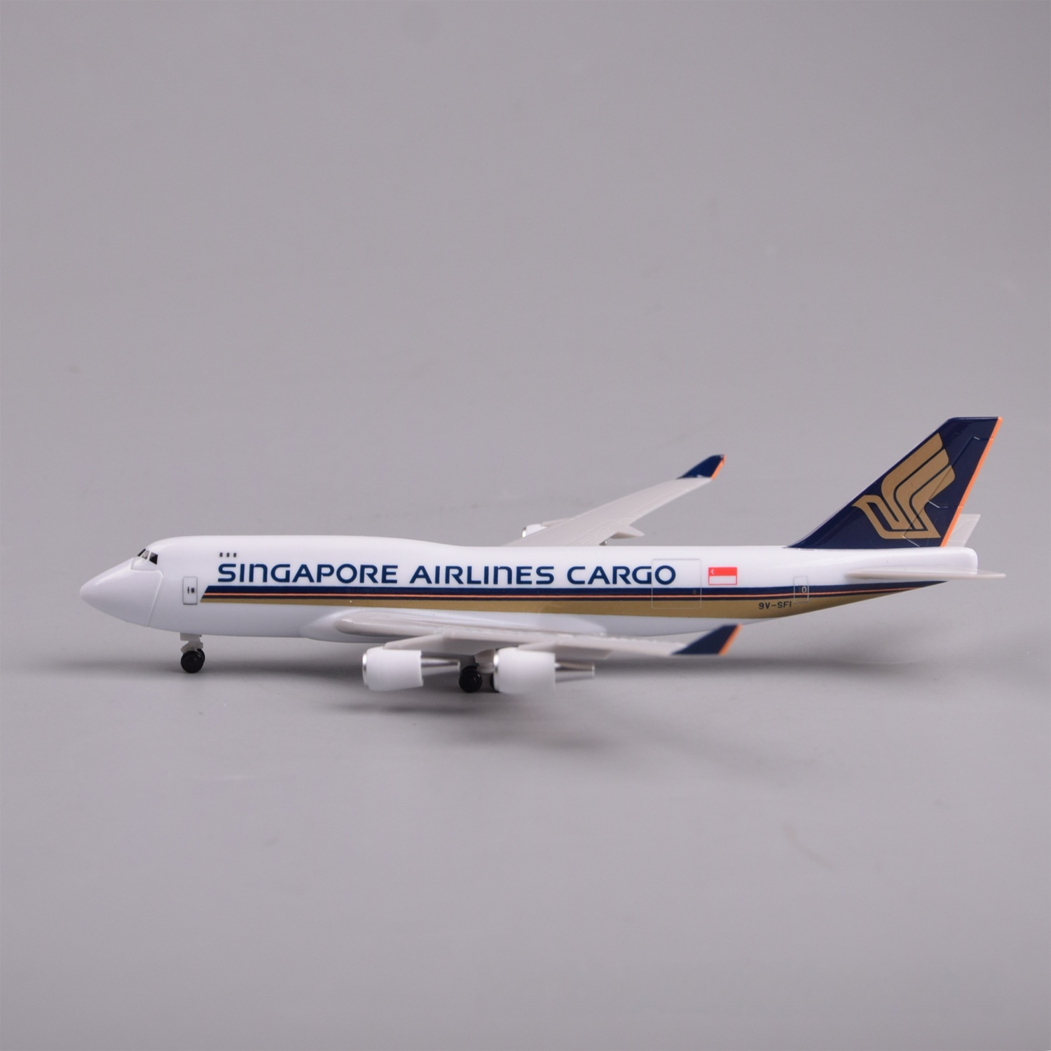 20cm ABS 플라스틱 싱가포르 카고 B747-400 - Model Airplane Plastic 리뷰 및 가격